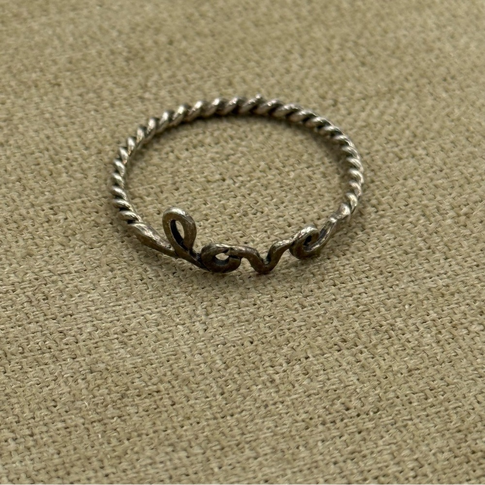 Small sterling Silver Love Ring